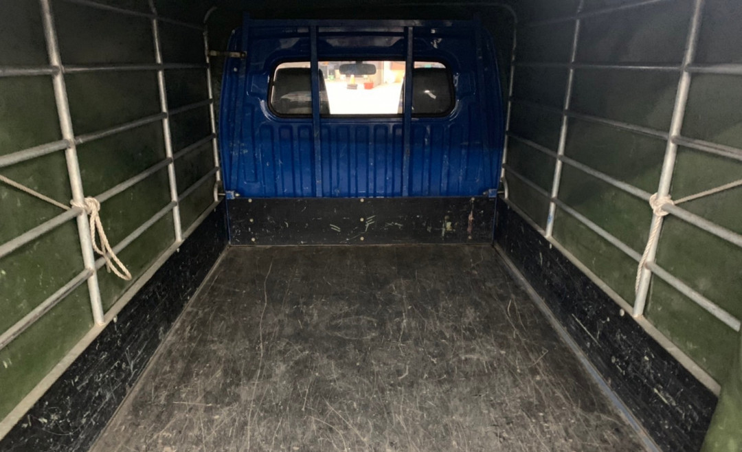 車款介紹-Mitsubishi菱利貨車手排1.3L(含鐵架帆布) 貨車出租/租貨車/搬家