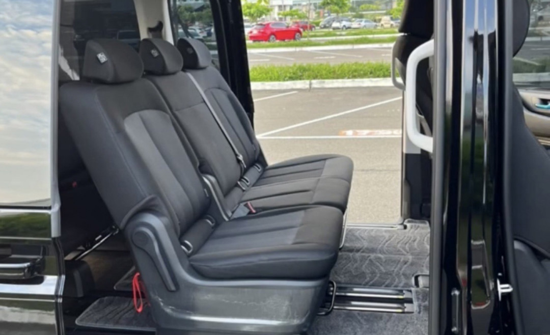 車款介紹-HyundaiStaria GLD-A 2023-2024